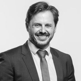 Pascal DESHAYES